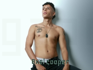 Axel_cooper