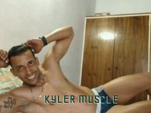 KYLER_MUSCLE