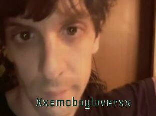 Xxemoboyloverxx